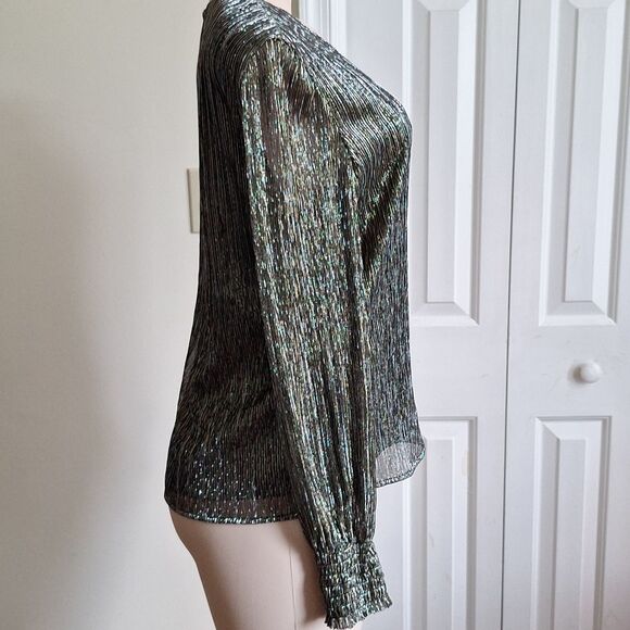 Banana Republic Shimmering Metallic Blouse Size M - Picture 4 of 9
